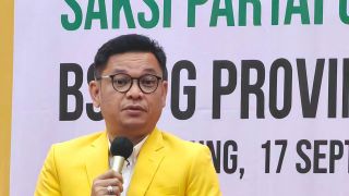 Kans Deden Nasihin Maju di Pilbup Cianjur 2024, Begini Kata Ketua DPD Partai Golkar Jabar - JPNN.com Jabar