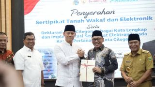 Menteri ATR AHY Deklarasi Cilegon Sebagai Kota Lengkap Pertama di Banten - JPNN.com Banten