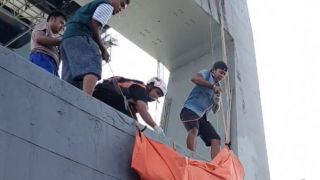 Geger, Nelayan Temukan Mayat Laki-Laki di Kaki Jembatan Suramadu - JPNN.com Jatim