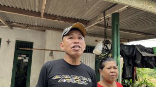 Kisah Pilu Warga Korban Banjir di Jalan Penghubung Cipayung-Pasir Putih Depok - JPNN.com Jabar