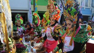 Festival Rujak Uleg 2024 di Surabaya Targetkan 30.000 Pengunjung - JPNN.com Jatim