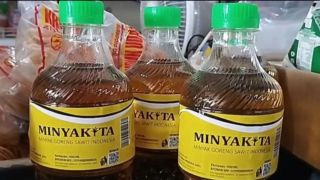 Minyakita Oplosan Ditemukan Diperjualbelikan di Pasar Tradisional Pacitan - JPNN.com Jatim
