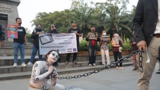 Demo Jurnalis di Solo: RUU Penyiaran Akan Membuat Media Terbungkam - JPNN.com Jateng
