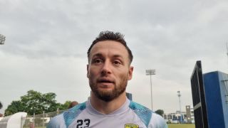 Pelatih Persib Bojan Hodak Ungkap Kondisi Terkini Marc Klok - JPNN.com Jabar