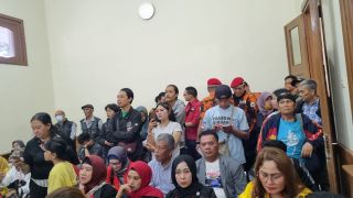 Membeludak, Sidang Praperadilan Pegi Setiawan Dipenuhi Warga - JPNN.com Jabar