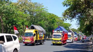 Asosiasi Pengusaha Truk Indonesia Jatim Gelar Aksi Tolak Larangan Operasi 16 Hari - JPNN.com Jatim