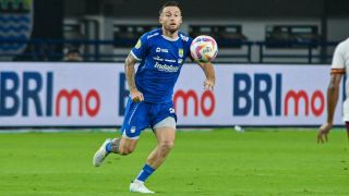 Persib Vs Madura United: Marc Klok Siap Persembahkan Kemenangan di Hadapan Ribuan Bobotoh - JPNN.com Jabar