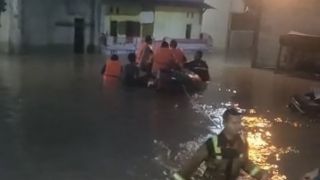 Puluhan Rumah di Sawangan Depok Terendam Banjir - JPNN.com Jabar