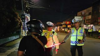 Polisi Tingkatkan Patroli Malam Demi Mencegah Perang Sarung Hingga Tawuran Selama Ramadan - JPNN.com Jabar