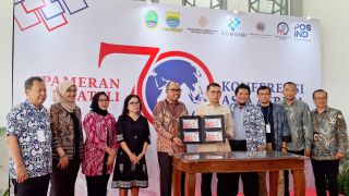 Peringati 70 Tahun KAA, Pos Indonesia Hadirkan Pameran Filateli di Bandung - JPNN.com Jabar