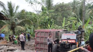 Polisi Ungkap Daftar Nama 11 Korban Tewas dalam Kecelakaan Maut di Purworejo - JPNN.com Jateng