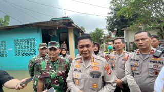 Petugas Gabungan Petakan Sejumlah Titik Rawan Banjir di Depok - JPNN.com Jabar