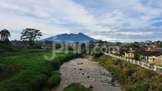 Alih Fungsi Bantaran Sungai Cimande Diduga Jadi Biang Kerok Banjir di Sumedang - JPNN.com Jabar