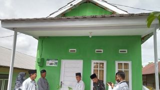 BAZNAS Banjarmasin Perbaiki dan Lengkapi Perabotan Rumah Duafa - JPNN.com Kalsel