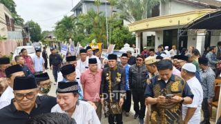 Profesor Sarosa Hamongpranoto Meninggal, Rudy Mas'ud: Beliau Guru Besar yang Sangat Baik - JPNN.com Kaltim