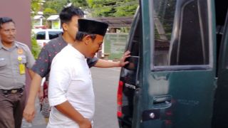 Korupsi Alsintan: Tersangka Ketiga Ditahan, Ini Sosoknya - JPNN.com NTB