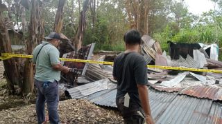 Satu Rumah Warga Dibakar, Polisi Kantongi Identitas 4 Terduga Pelaku - JPNN.com Papua