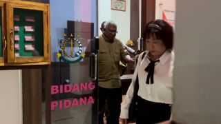 Jaksa Tidak Menahan Plt Bupati Mimika Tersangka Kasus Korupsi, Nih Alasannya - JPNN.com Papua