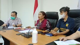 Nakes RSUD Abepura Tuntut Pembayaran Insentif Covid-19, Dokter Daisy Merespons, Simak - JPNN.com Papua