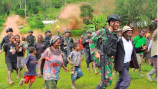 Letjen Richard: Aparat Gabungan Amankan Homeyo Intan Jaya, Warga Kembali dari Pengungsian - JPNN.com Papua