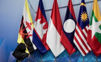 Pengaruh AS Mulai Menurun, Tiongkok dan ASEAN Perkuat Kerjasama Soal Vaksin COVID - JPNN.com