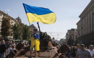 Rusia Mengancam, Ukraina Tak Berani Rayakan Hari Kemerdekaan - JPNN.com