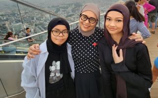 Anak-anak Keluarga Indonesia di Australia Harus Belajar Mandiri Sejak Kecil - JPNN.com