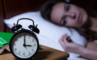 Susah Tidur Nyenyak? Coba deh Latihan Pernapasan Ini - JPNN.com