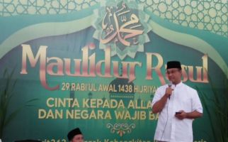 Optimalisasi Angkutan Massal Ala Anies-Sandi - JPNN.com