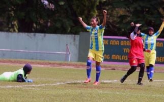 Pesepak bola Wanita Indonesia Ingin Diperhatikan PSSI - JPNN.com