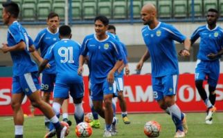 Aji Santoso Ungkap Lawan Berat Arema di Piala Presiden - JPNN.com