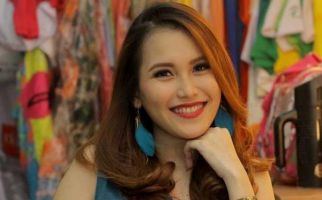 Ayu Ting Ting Ratu Instagram, Nagita Slavina Kalah Jauh - JPNN.com