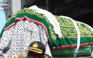Pak Haji Meninggal dalam Posisi Sujud di Masjid - JPNN.com