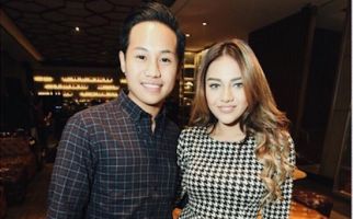 Udah Punya Pacar kok Aurel Belum Kenalin ke Mimi KD? - JPNN.com