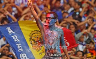 Pekan Depan, Bek Argentina Tes Kesehatan di Arema - JPNN.com