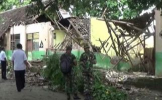 Mendikbud: Sekolah Rusak Bukan Cuma Urusan Pusat - JPNN.com