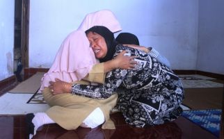 Mereka Ditendang di Bagian Perut, Dipukul pakai Rotan - JPNN.com