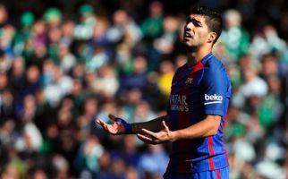 Dramatis, Suarez Selamatkan Barca dari Terjangan Betis - JPNN.com