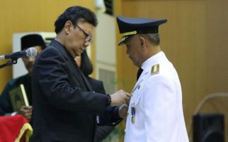 Tjahjo Lantik Dirjen Bina Desa Jadi Pj Gubernur Banten - JPNN.com