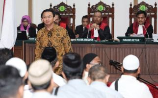 Pencoblosan sudah Dekat, Sidang Ahok Dimajukan Senin - JPNN.com