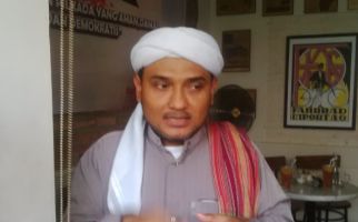 Humas PA 212 Novel Bamukmin Doakan TGB Zainul Majdi - JPNN.com