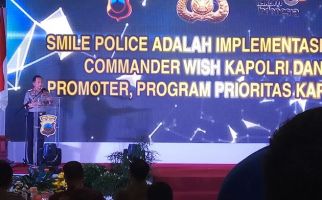 Top, Polda Jateng Punya Smile Police demi Layani Publik - JPNN.com