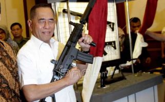 Loyal dan Disegani, Jenderal Ryamizard Layak Dampingi Jokowi - JPNN.com