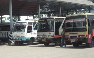 Aksi Mogok Sopir Bus Berakhir - JPNN.com