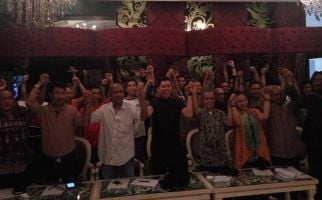 Aktivis Lintas Generasi Desak Jokowi Berhentikan Ahok - JPNN.com