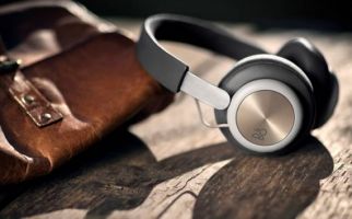 Bang & Olufsen Headphone Mid-Range Pertama - JPNN.com