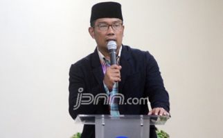 Kang Emil Cagub Terkuat versi Indo Barometer - JPNN.com