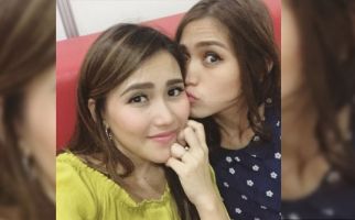 Raffi-Jedar Berseteru, Ayu Ting Ting Jatuh Sakit - JPNN.com