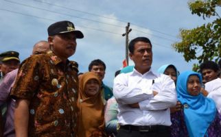 Menteri Amran Punya Tantangan Serius untuk Guru Besar - JPNN.com