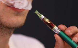 Penelitian tentang Rokok Elektrik Perlu Dikaji Lagi - JPNN.com